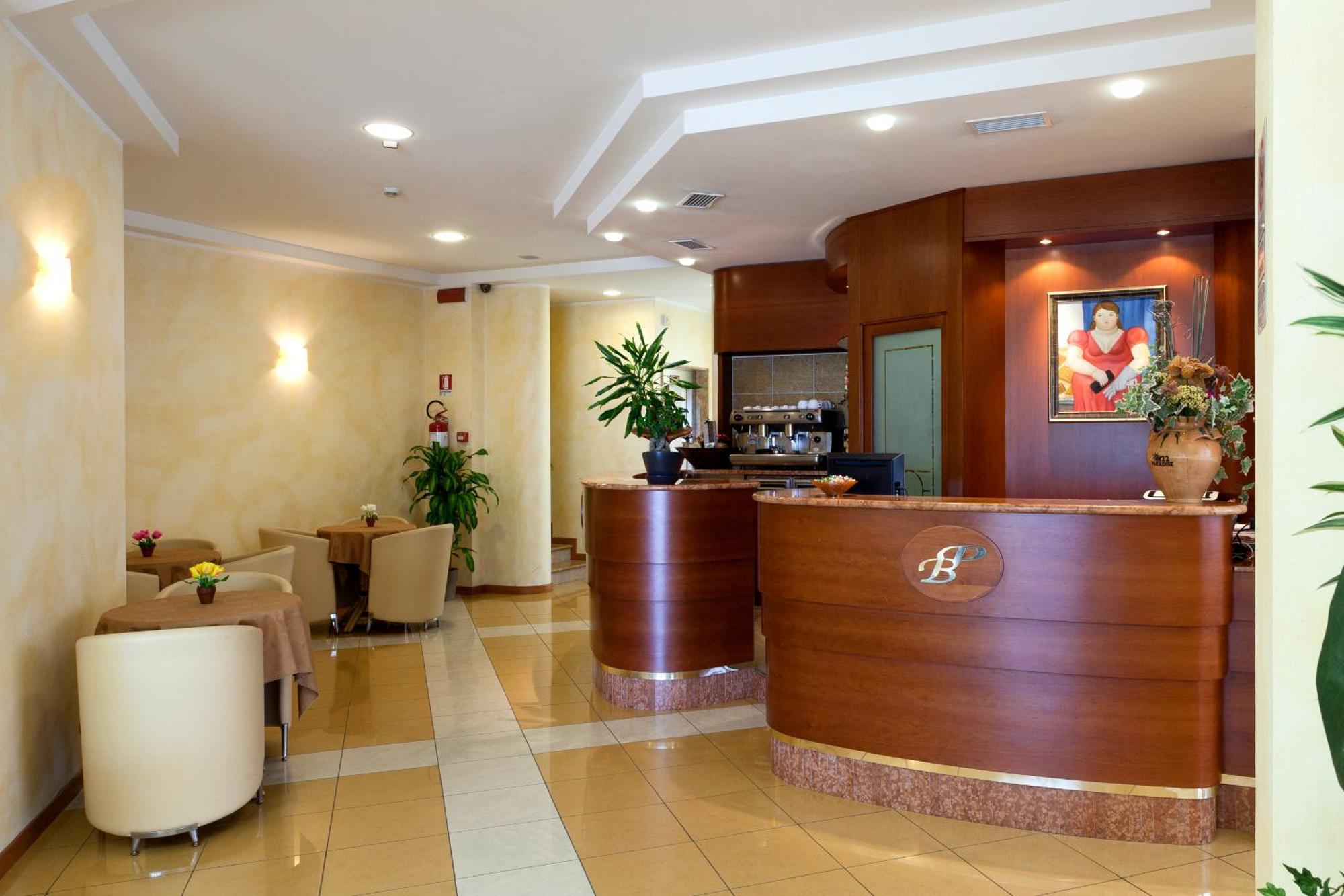 רימיני Hotel Palm Beach B&B Sea View מראה חיצוני תמונה